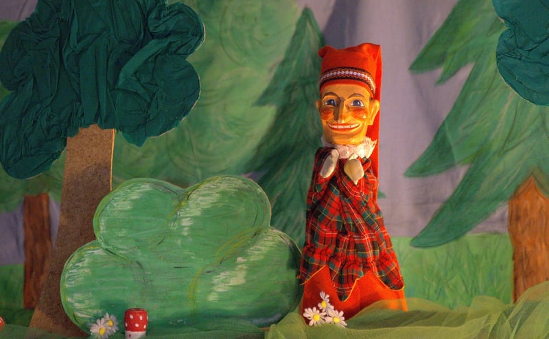 Storytelling through Puppets